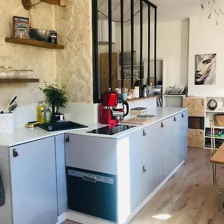 Lovely Studio 1bdr City Center Studio Art Deco Канны